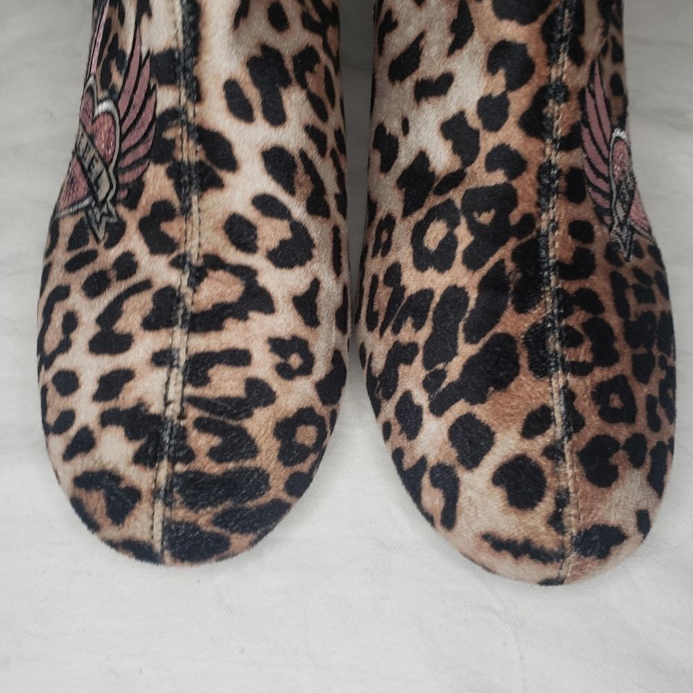Leopard Rocker Heel Boots - Picture 7 of 12